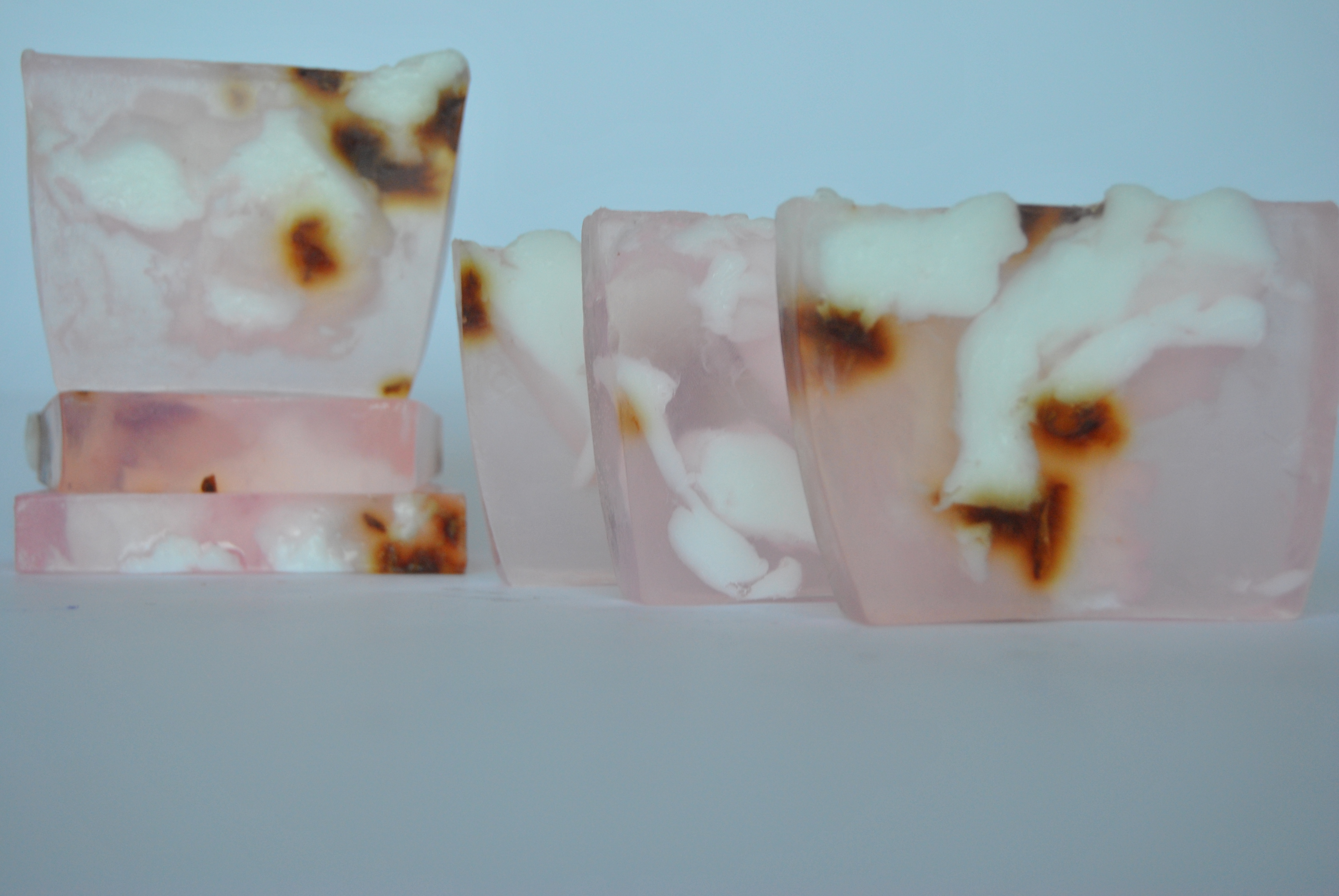 Jabón artesanal de Rosa Blanca de Sabó de Barcelona